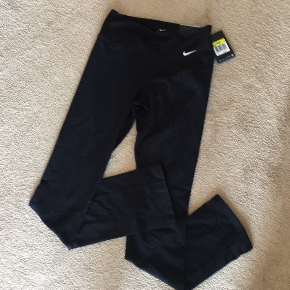 NWT Nike Skinny Fit Pants